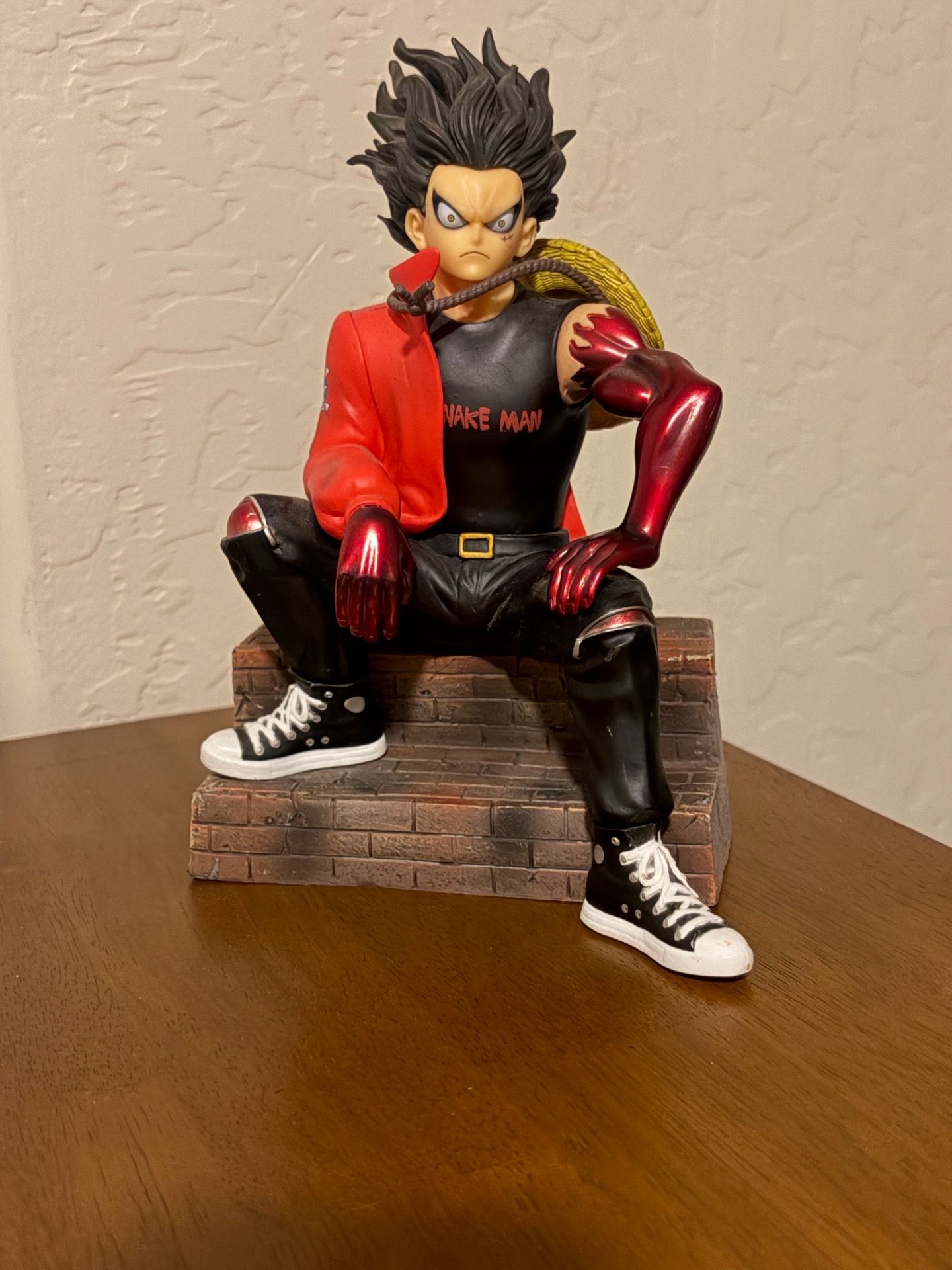 Luffy snake man figurine