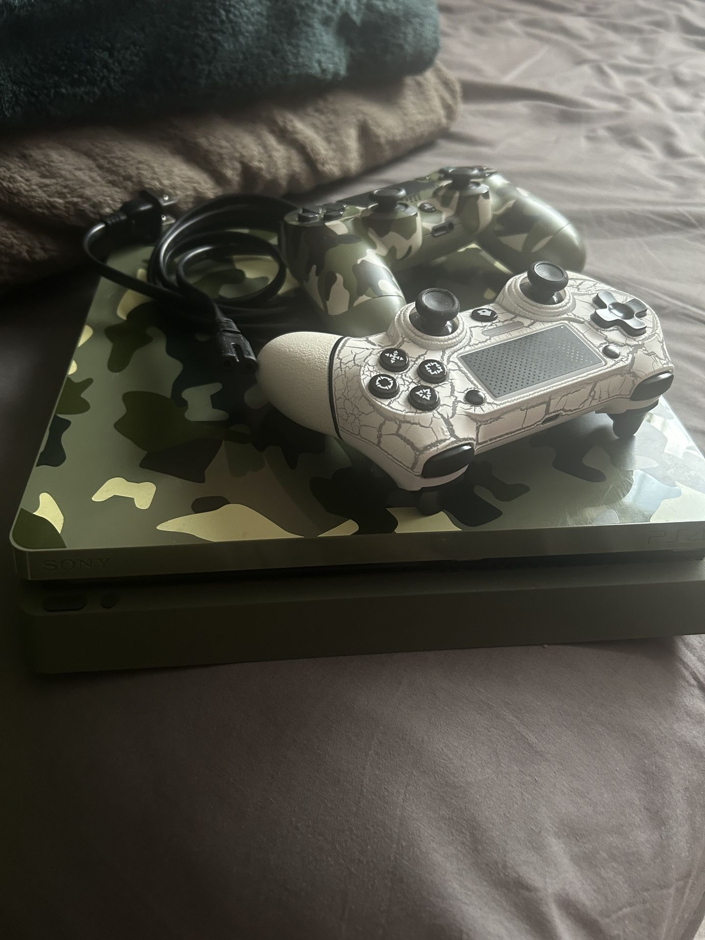 Limited Edition WWll PS4