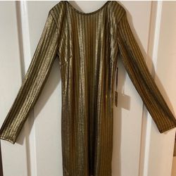 (16)- 🤩Show stopper Gold long sleeve mini V-neck dress!!💋
