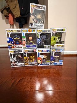 Funko Pops (most with protectors)