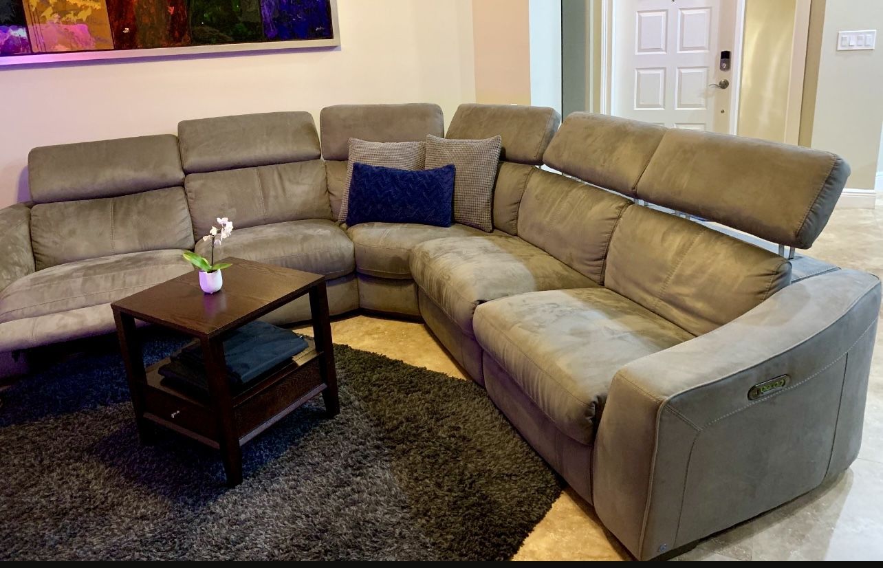 Power Reclining Sectional Sofa