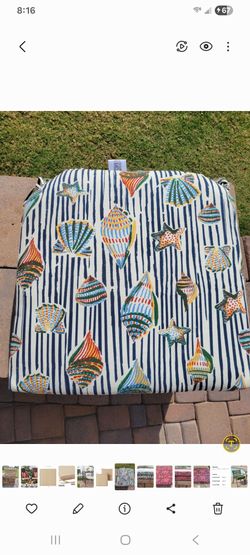 Hampton Bay 20 in. W x 20 in. D Universal Outdoor Seat Pad in Sea Shells