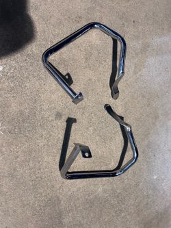 Harley engine guards/ front crash bar