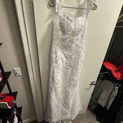 Wedding dress
