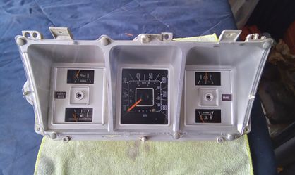 78-79 Ford Trucks OR Bronco Cluster Part 