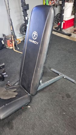 Adjustable workout bench