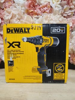 DEWALT
20-Volt MAX Cordless 3/16 in. Rivet Tool (Tool-Only)