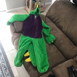 Costume