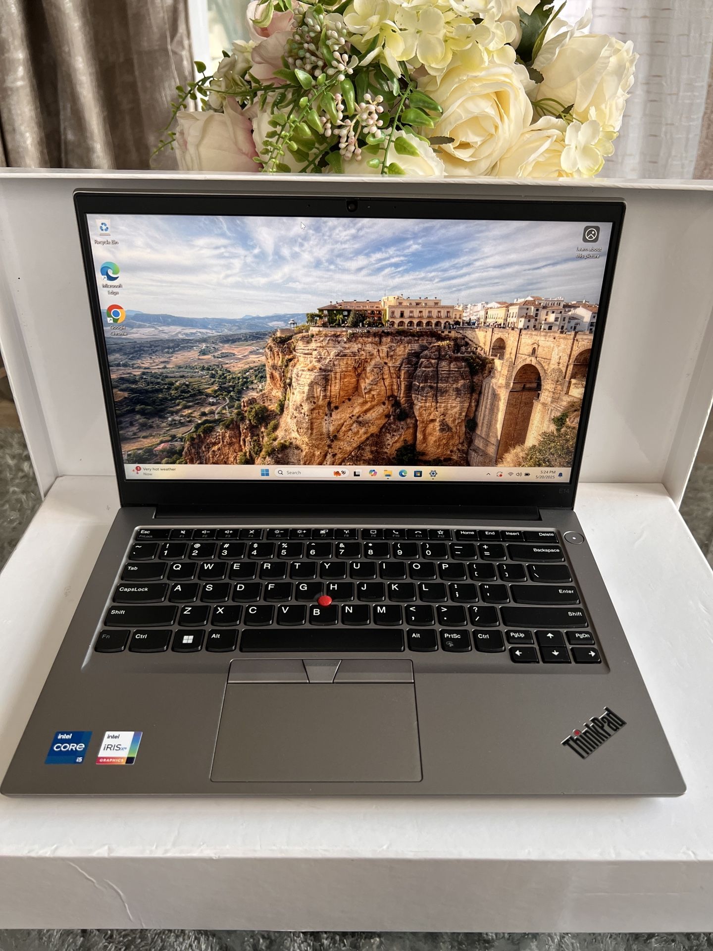 Lenovo Thinkpad E14 4th Gen Laptop Notebook Intel Core i5 12th Gen 16GB RAM 256GB SSD Windows 11 - $250