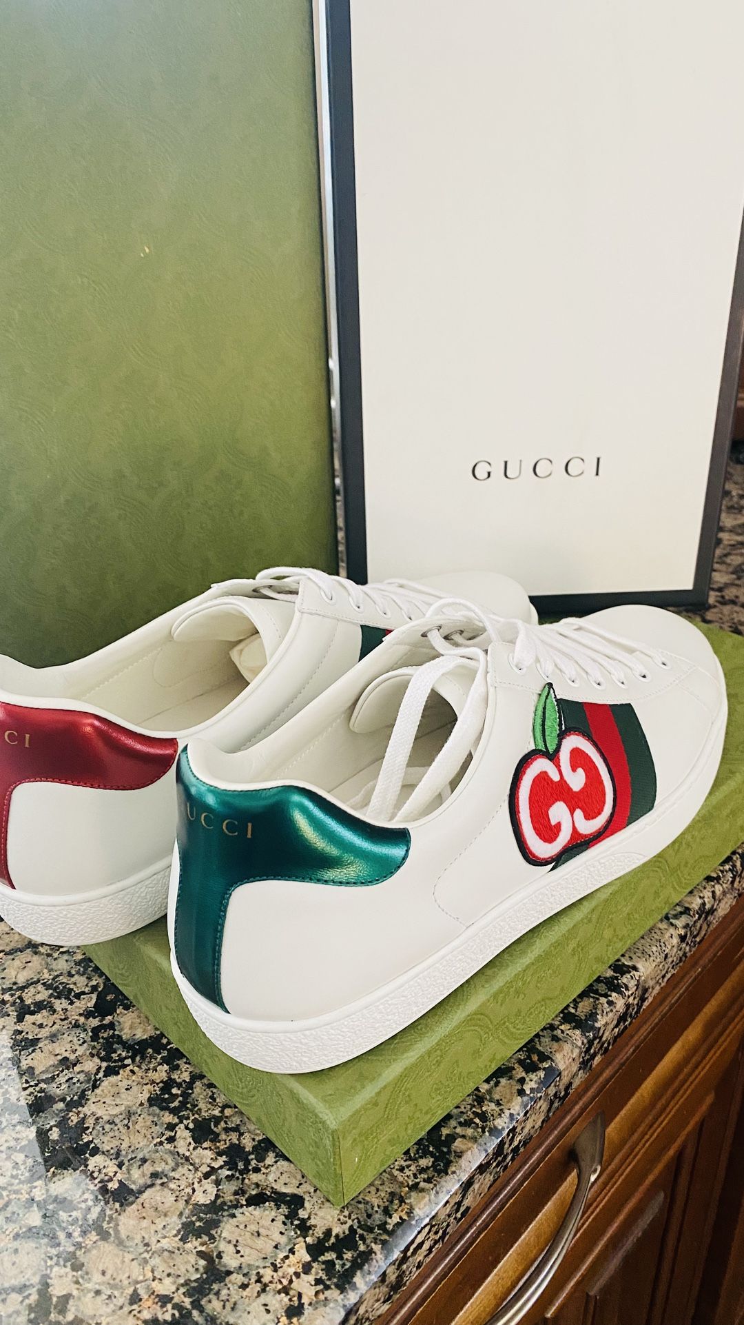 Gucci Shoes New Never Worn 