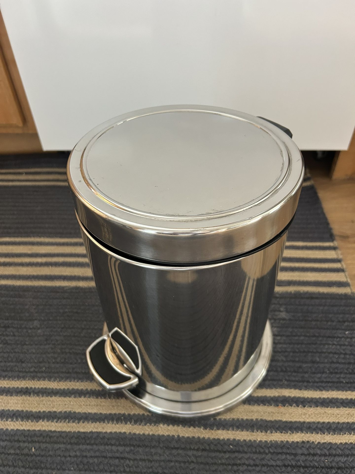 Trash Can