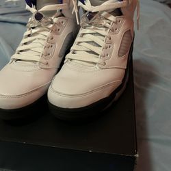 Jordan 5 ; Mens Size 8