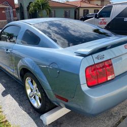 2006 Ford Mustang