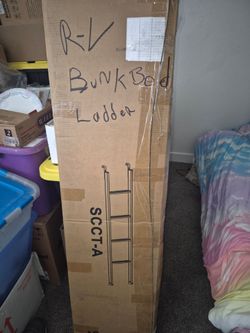 R v bunk bed ladder