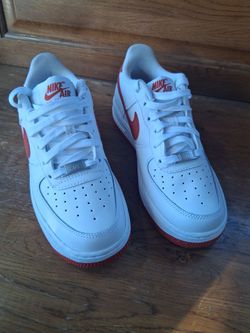Nike Air Force 1