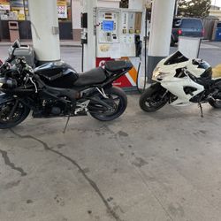 09 Gsxr 600/ 05yzf R6  (blue One 2500 0bo -white  One 4000 Obo 