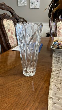 crystal vase 