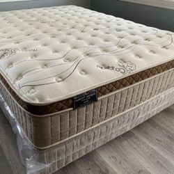 Queen Organic Cloud Edition Europillow Top 12inch Matres AndBoxspring!!