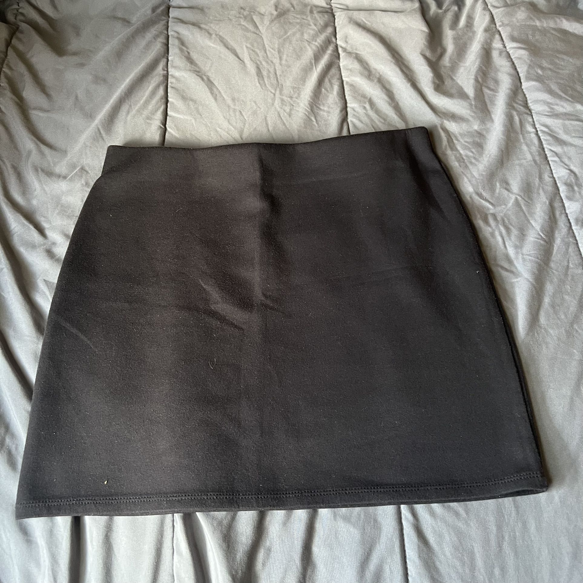 Black skirt