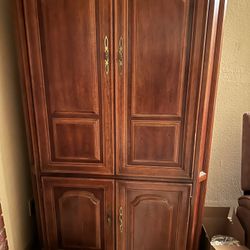 Armoire