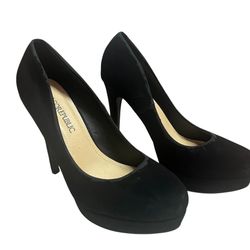 Marco Republic Black Suede Platform Pumps 