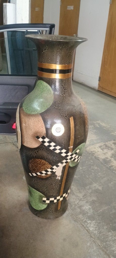 4 Ft Ceramic Vase