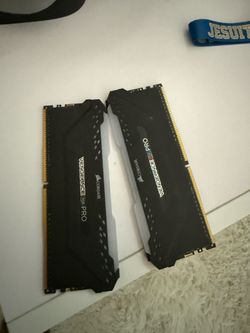 16 g Corsair vengeance rgb pro ram