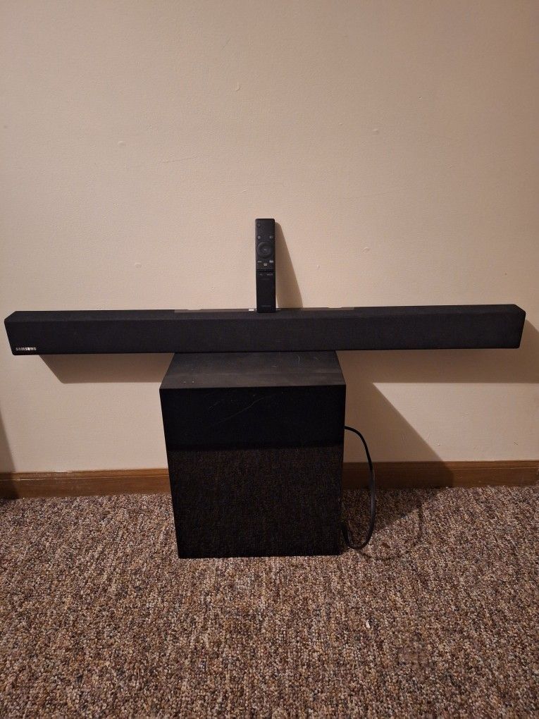 Soundbar & Sub Woofer 