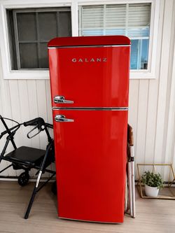 Galanz retro fridge