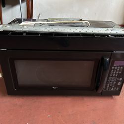 Gas Stove And Microwave