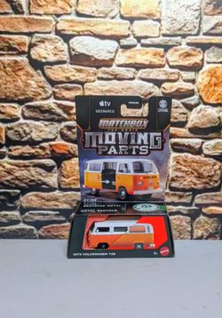 2026 Matchbox Moving Parts The Movie A Case 1973 Volkswagen T2B Orange