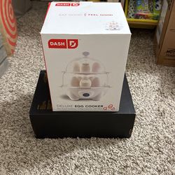 Dash Deluxe Egg Cooker 