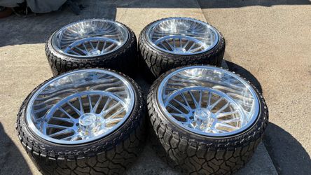 26x16 FITTIPALDI FORGED POLISHED 8 lug rims and tires