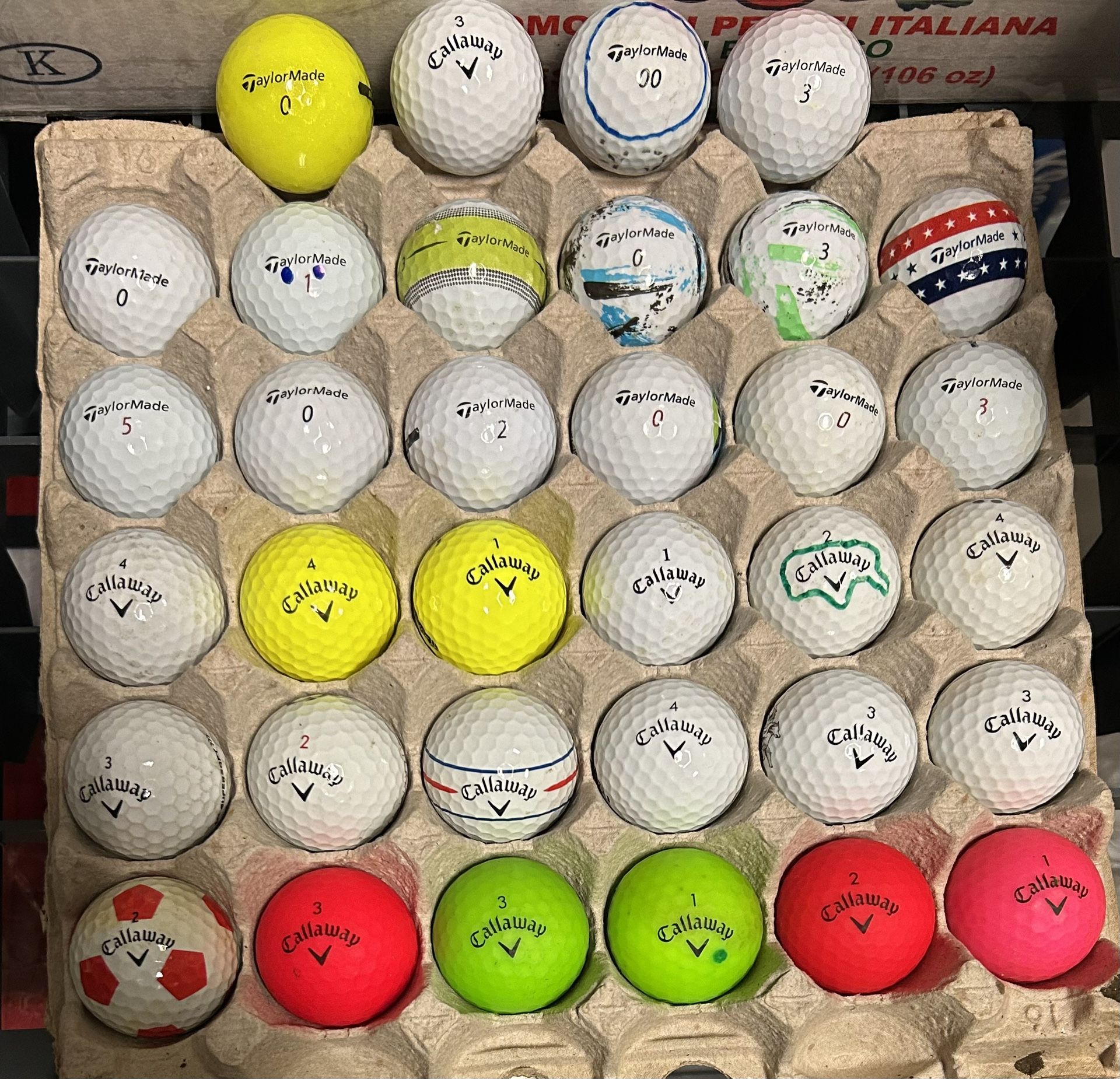 19 Callaway / 15 TaylorMade Golf Balls AAAA for Sale in Schaumburg, IL