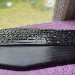 Curved Keyboard 
