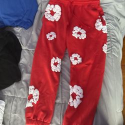 Denim tears sweats (red)