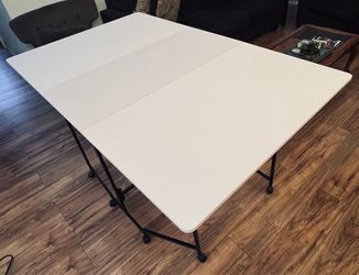 White MDF Folding Fabric Cutting Table