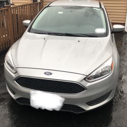 2018 Ford Focus SE Hatchback