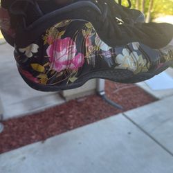 Nike Woman Foamposites 71/2 