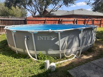 Alberca intex redonda familiar