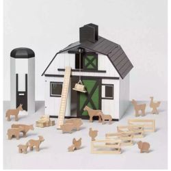 Joanna Gaines Hearth and Hand Magnolia Wood Barn & Animals Farm Set ~ NEW 24 PC