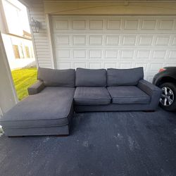 *FREE DELIVERY* DARK GRAY SECTIONAL COUCH