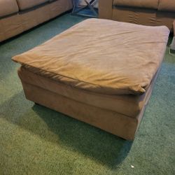 FREE Ottoman