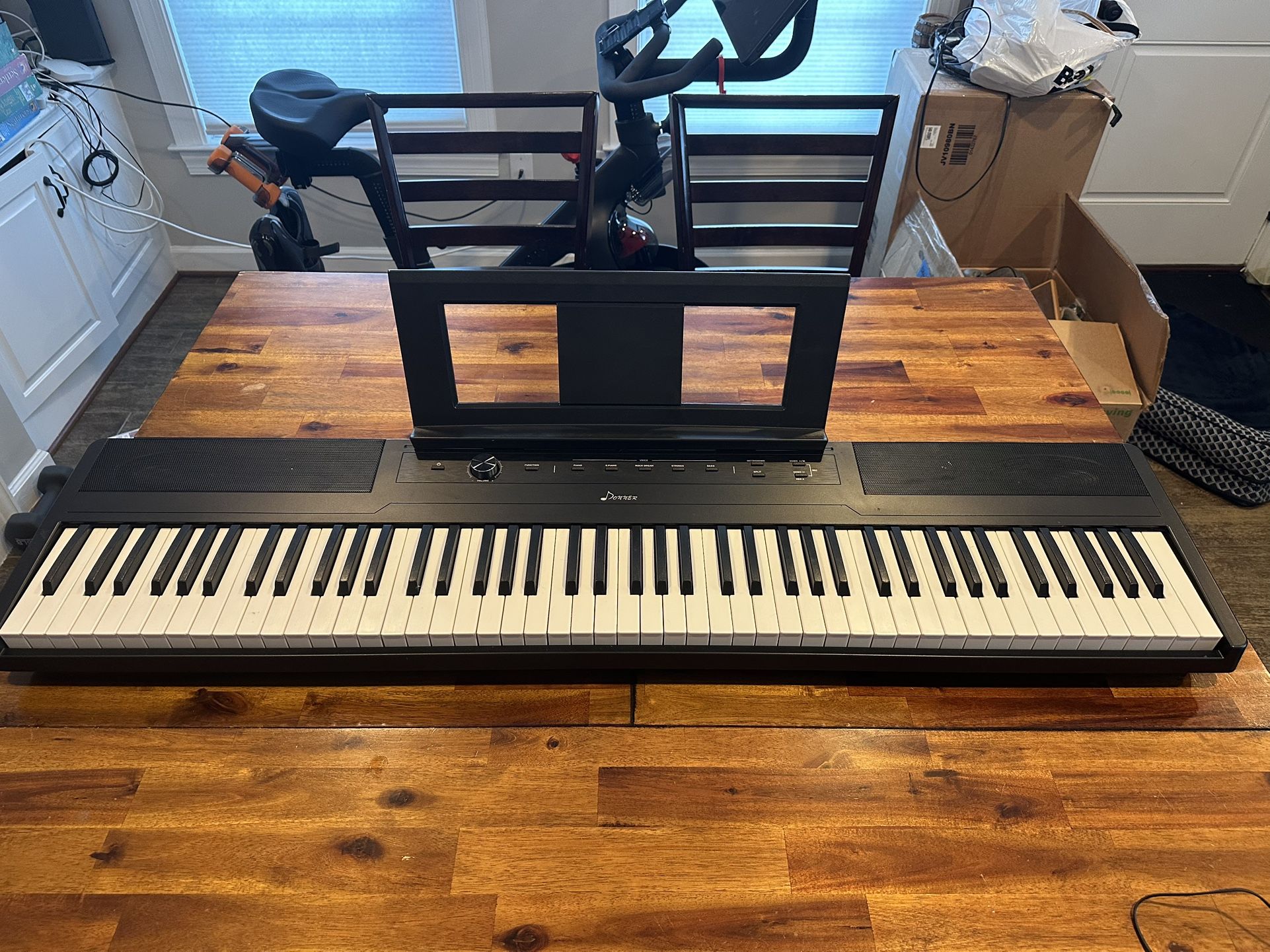 Donner Digital Piano Ultrathin 88 Keys, Beginner Electric Piano Keyboard with Semi-weighted Keys, Full Size Portable Electronic Keyboard Piano with Su