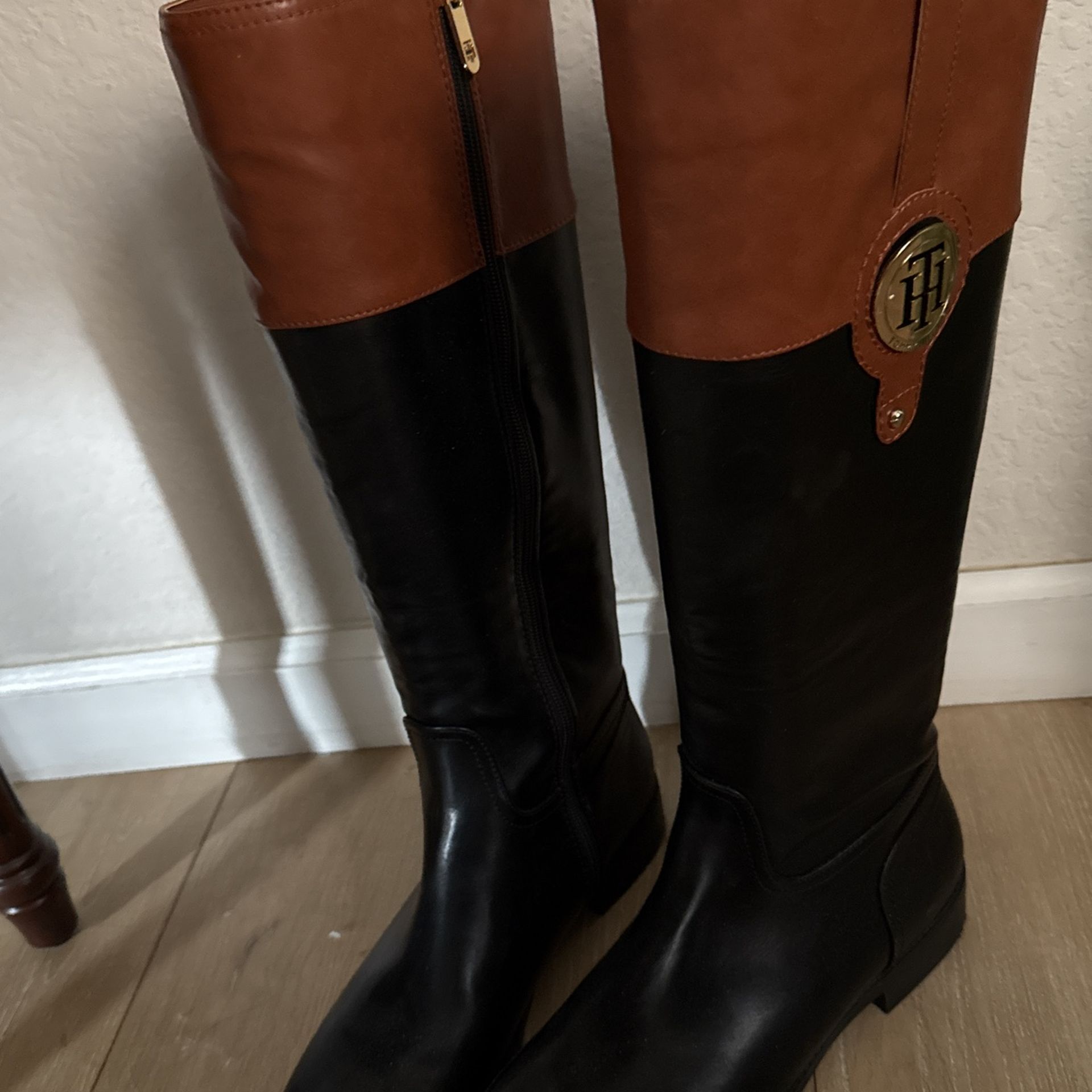 Tommy Hilfiger boots