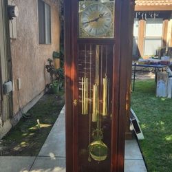 Howard Miller Working  Beautiful Grandfather Clock