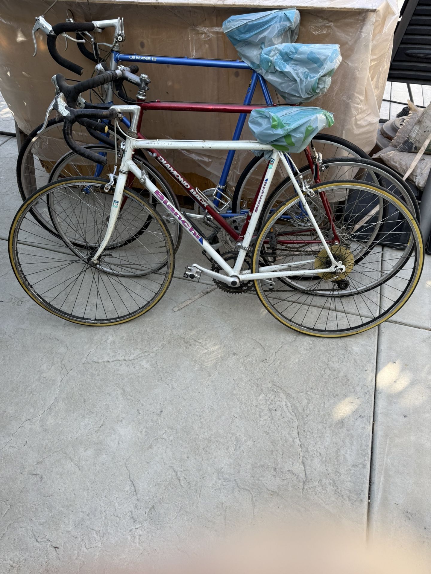 3 Road Bikes 🚲