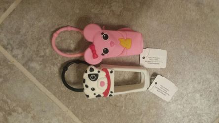 2 new with tags Bath and Body Works hand sanitizer holders