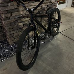 27.5 Traffic Bomma