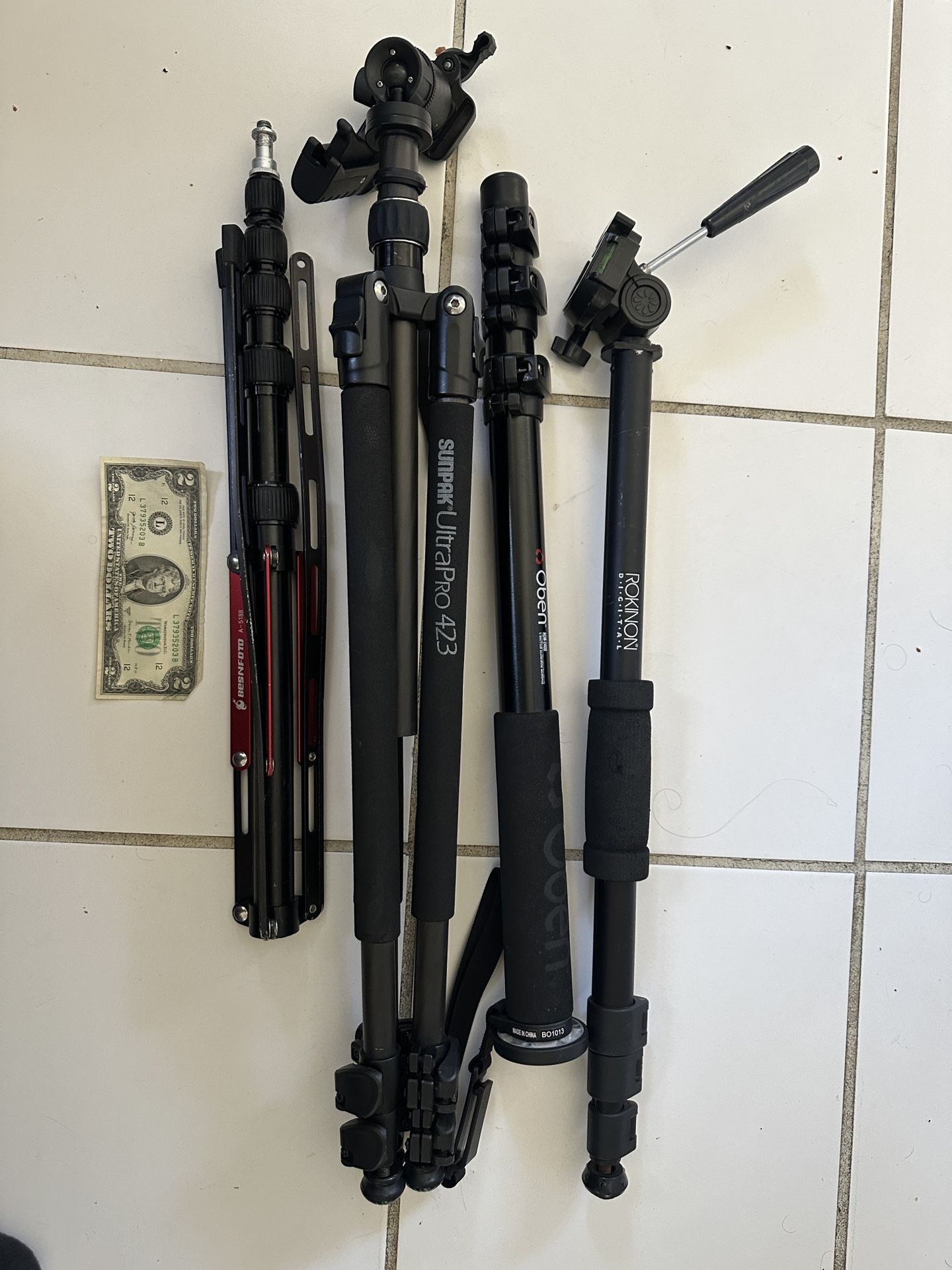 2 Monopods &1 Light stand 1 Tripod